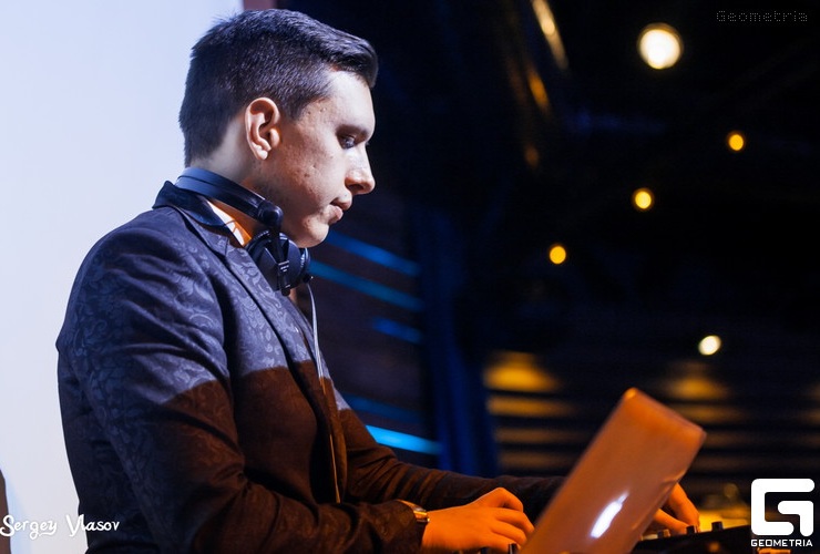 Антон Купре