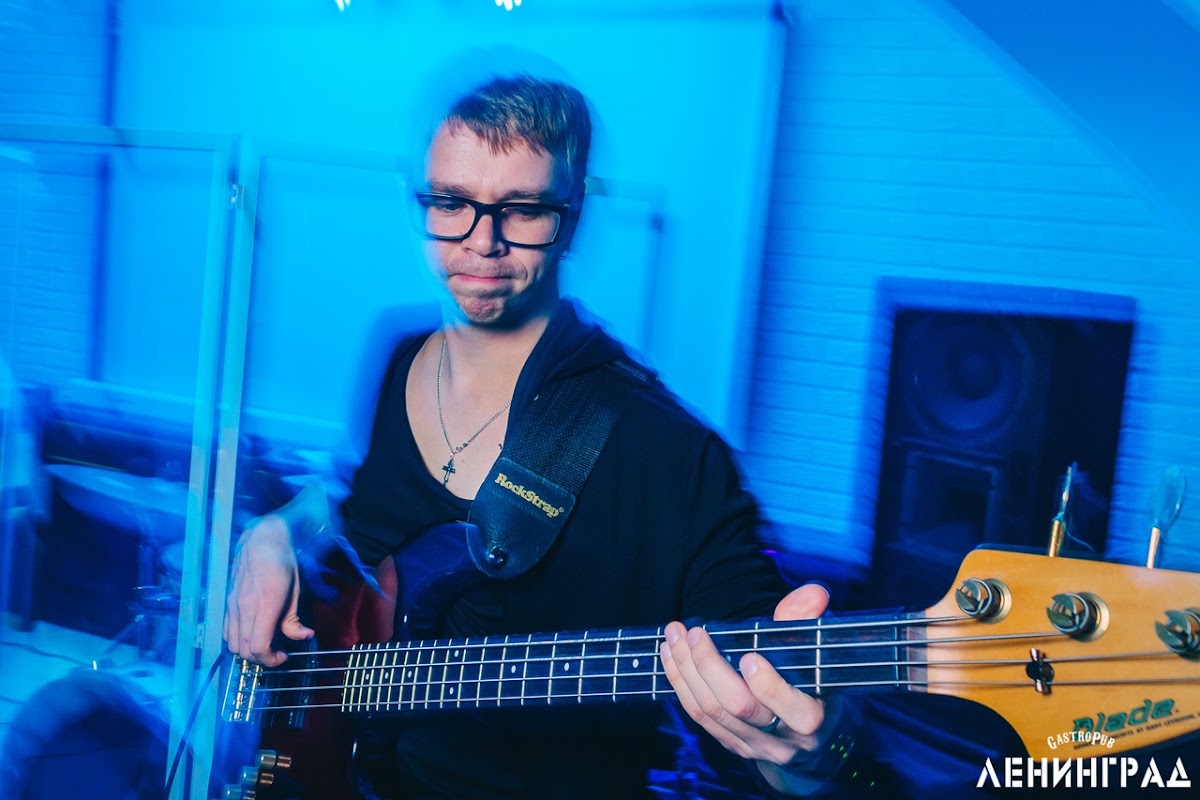 Кадр 46 из 48