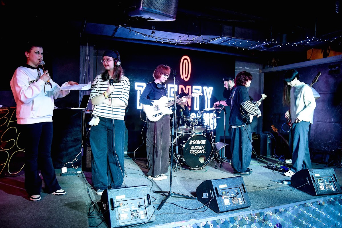 Концерт в Баре Twenty one