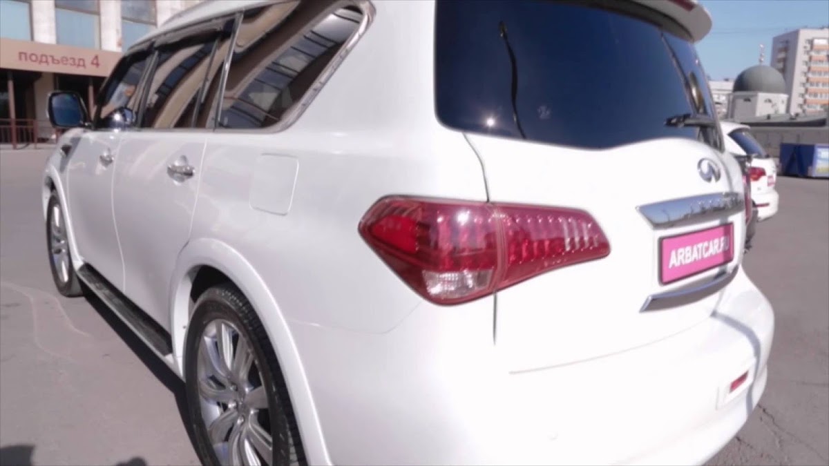 Infiniti QX56 белый с бежевым салоном