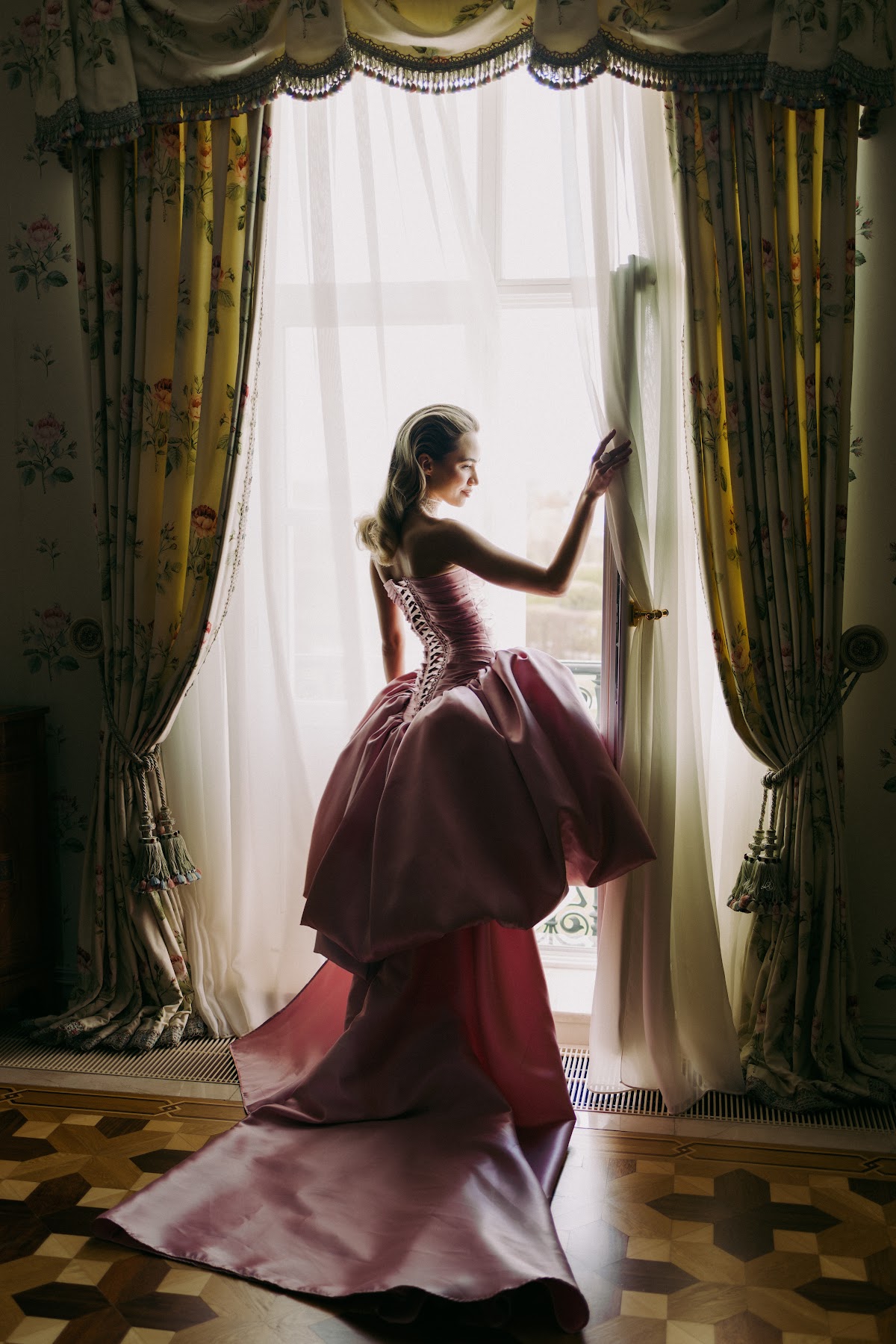 PINK WEDDING