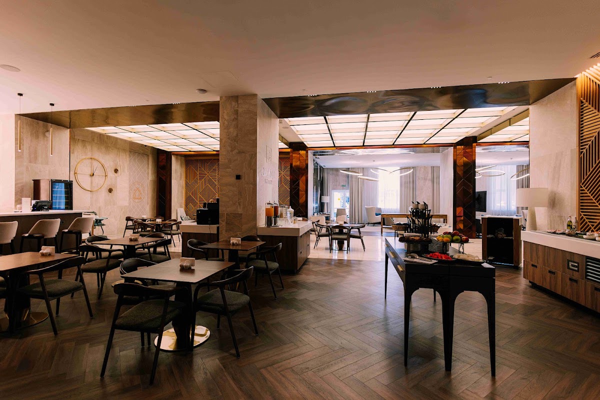 Grand Bistrot