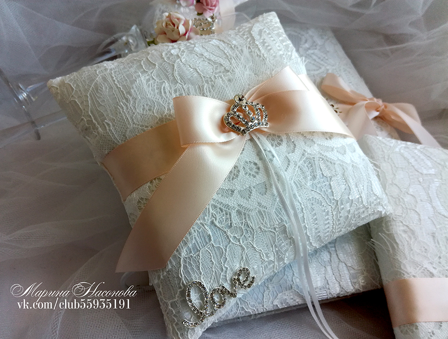 Подушечки для колец