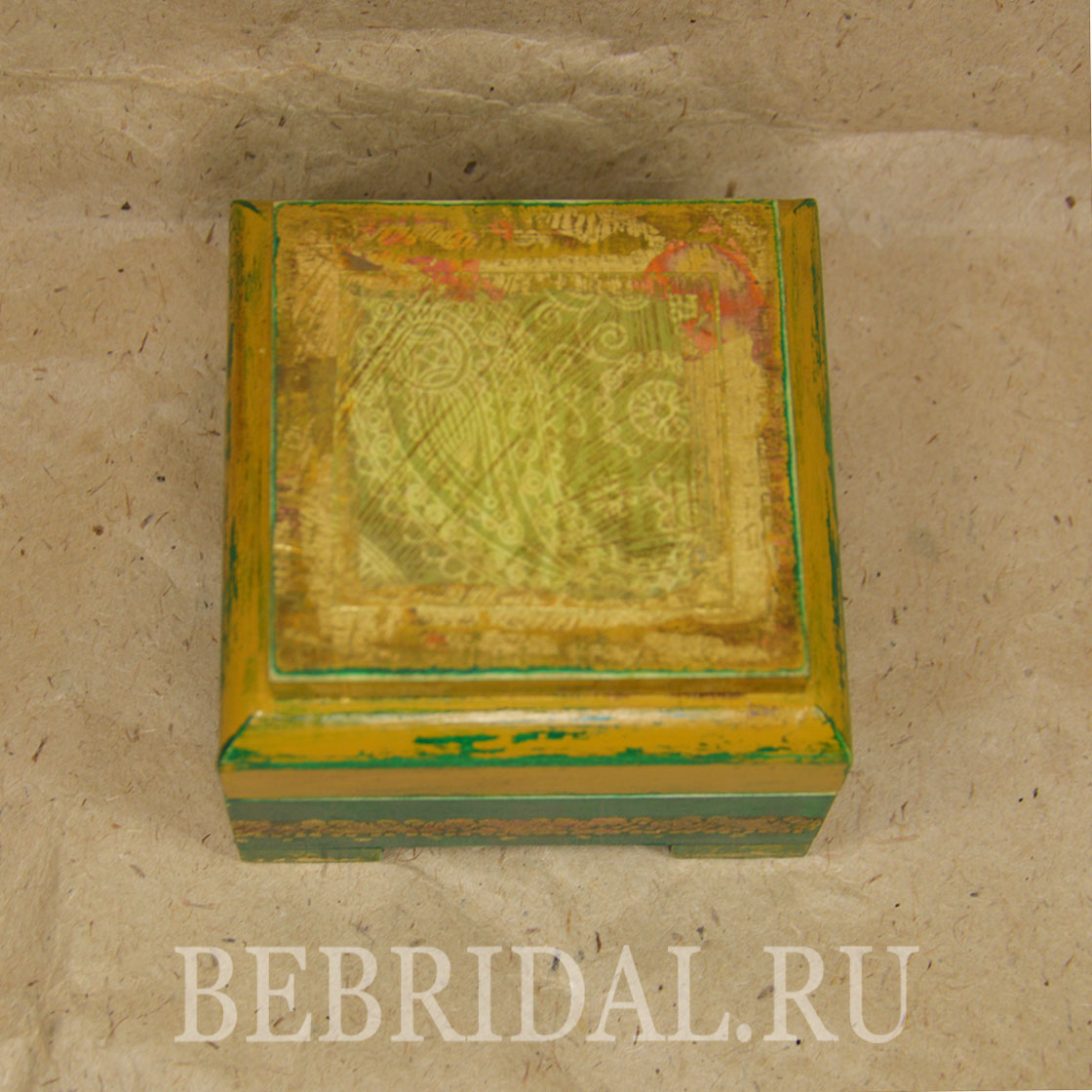 Шкатулки
