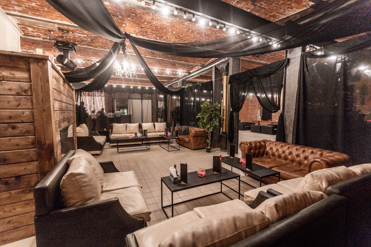 Зал Loft 300