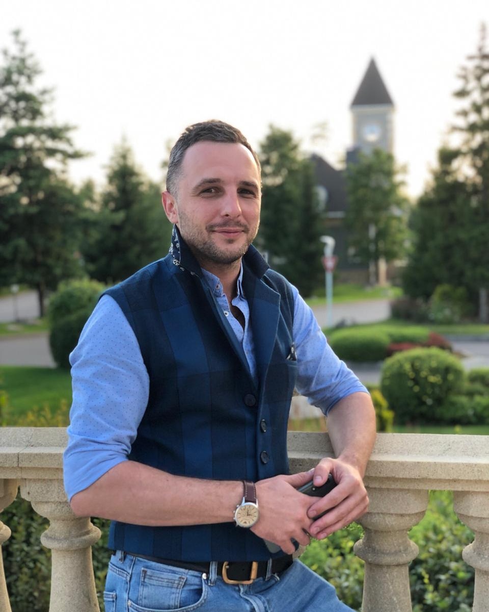 Роман Сарафанников