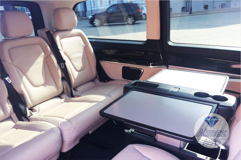 Mercedes V-class W447