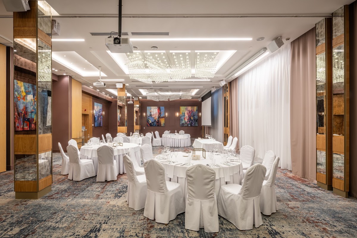 Банкетный зал Conrad Waldorf Astoria