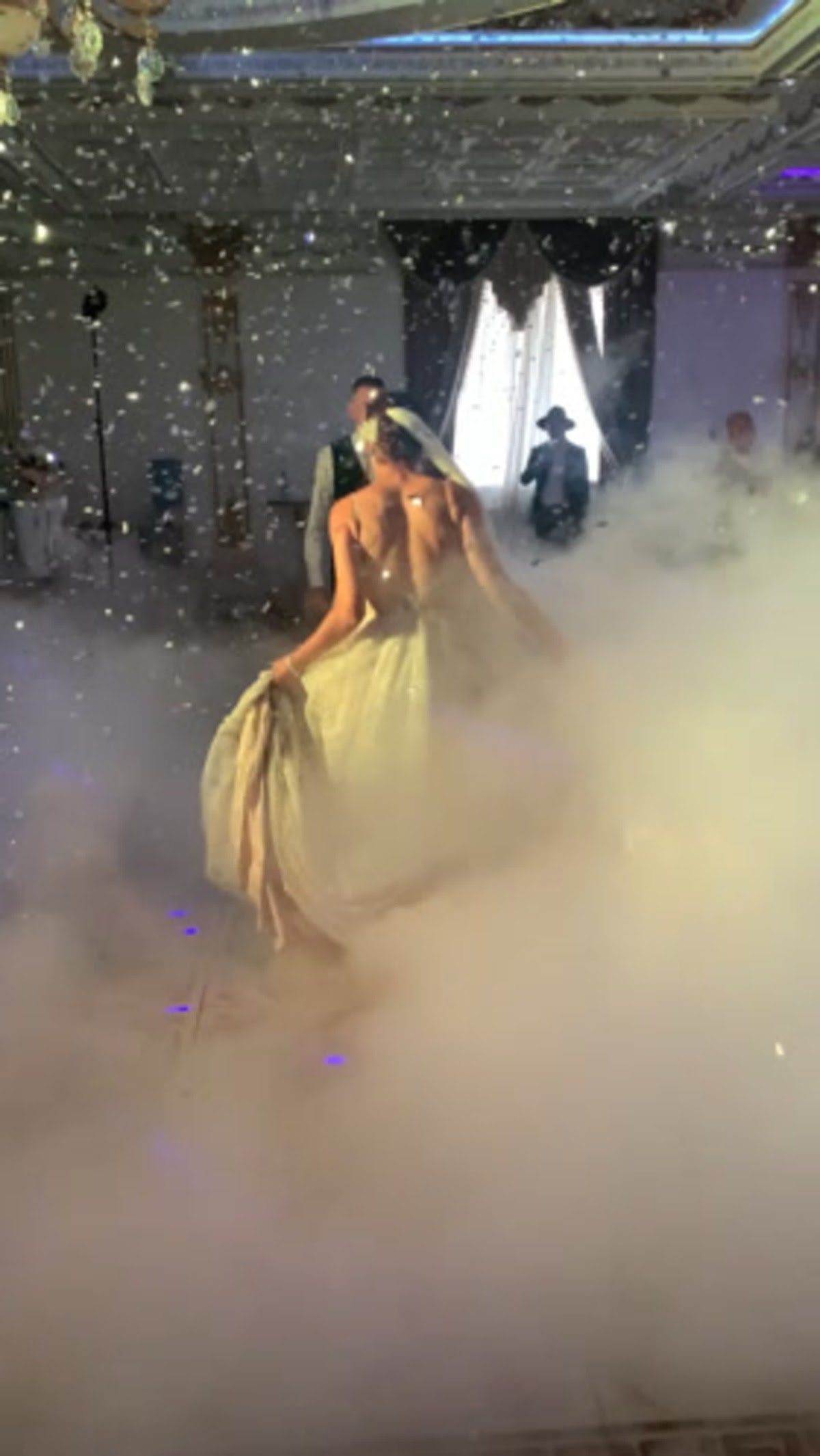 Видео