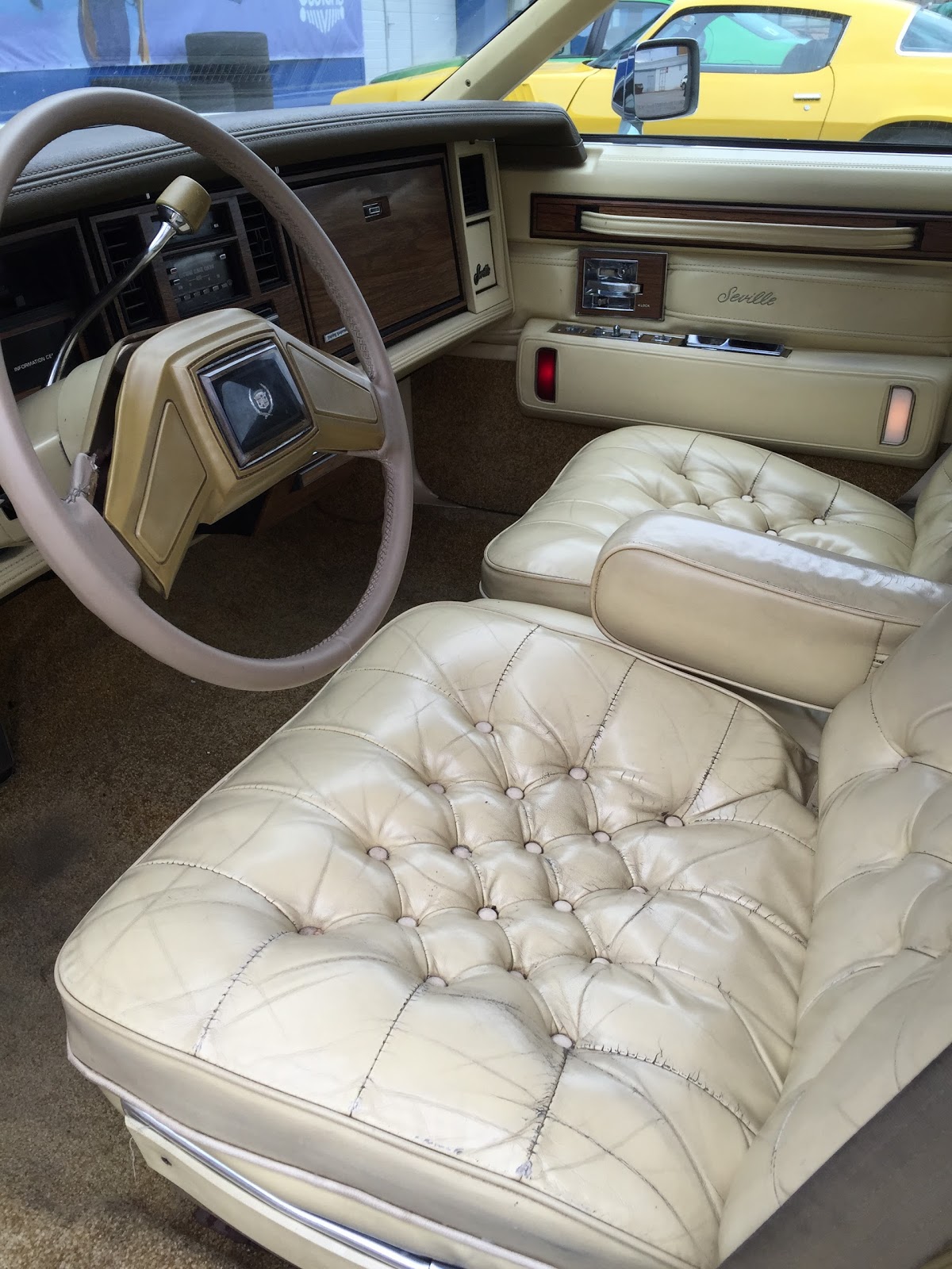 Cadillac Seville — кадр 3 из 3