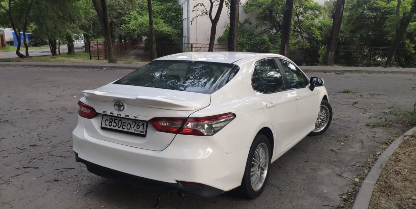 Toyota Camry V70 — кадр 2 из 3