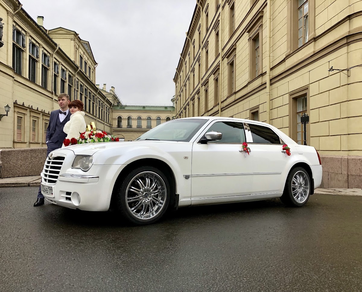 Chrysler 300С — кадр 4 из 9