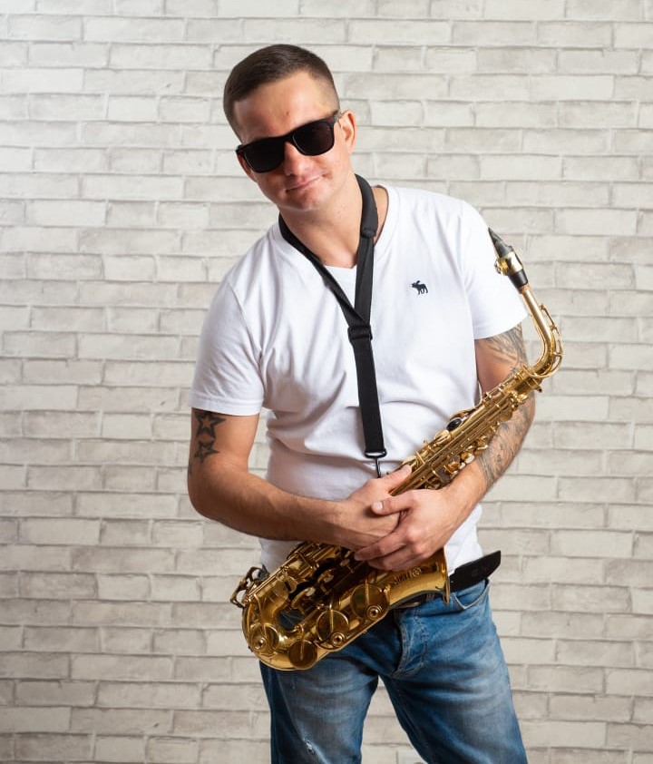 Роман Салдин — кадр 5 из 5