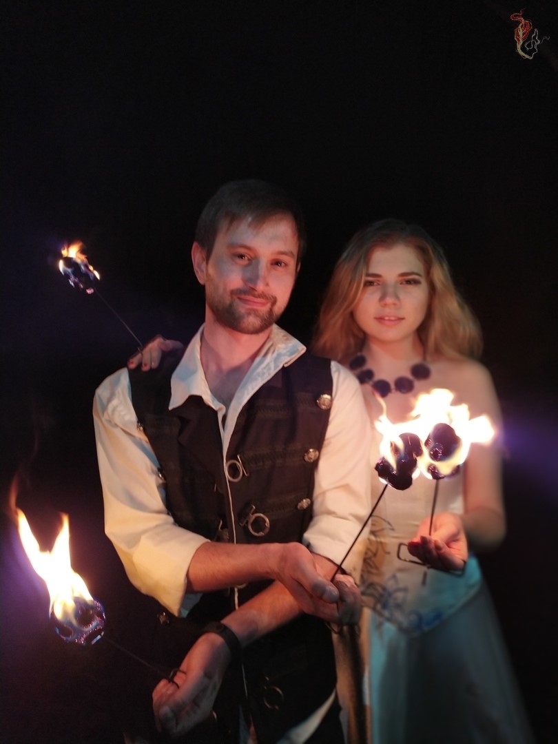 Шоу группа Flame of Desire — кадр 4 из 20