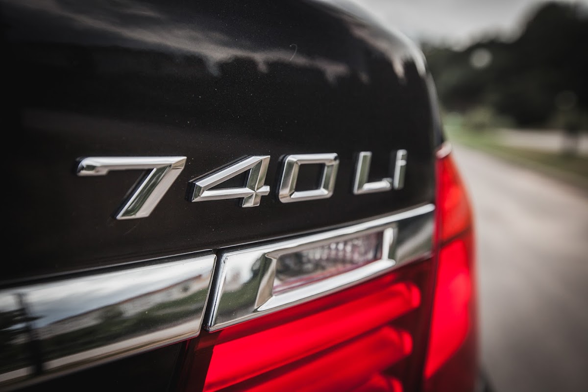BMW 740 Long — кадр 5 из 14