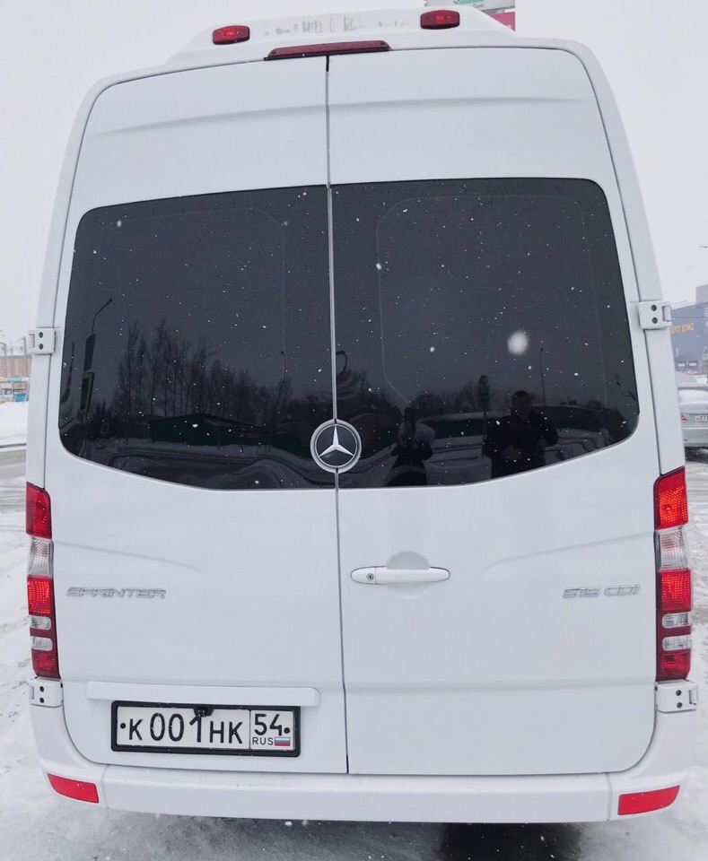 VIP микроавтобуса Mercedes — кадр 2 из 10