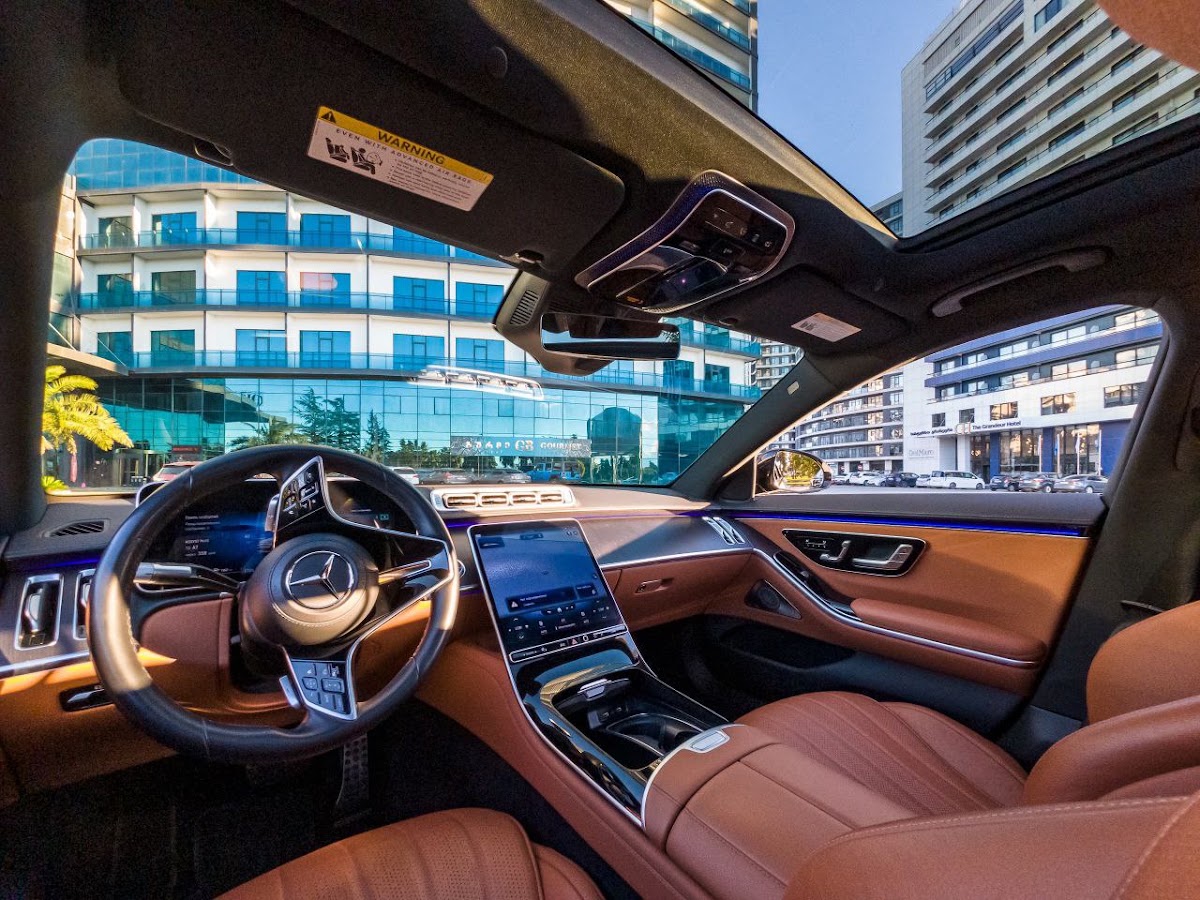 Mercedes-Benz S-Class — кадр 5 из 5