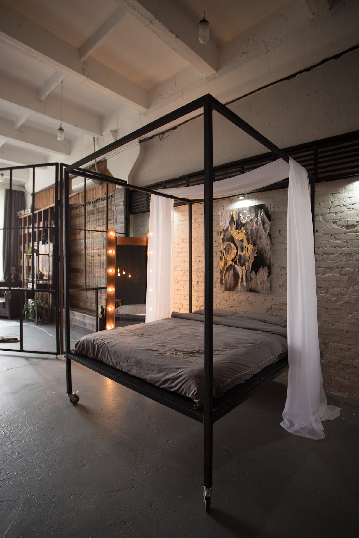 LOFT.15 — кадр 3 из 8
