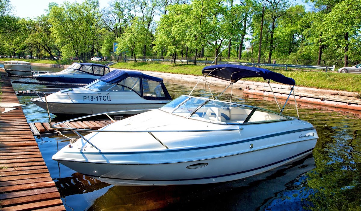 Аренда Катера Chris Craft 210