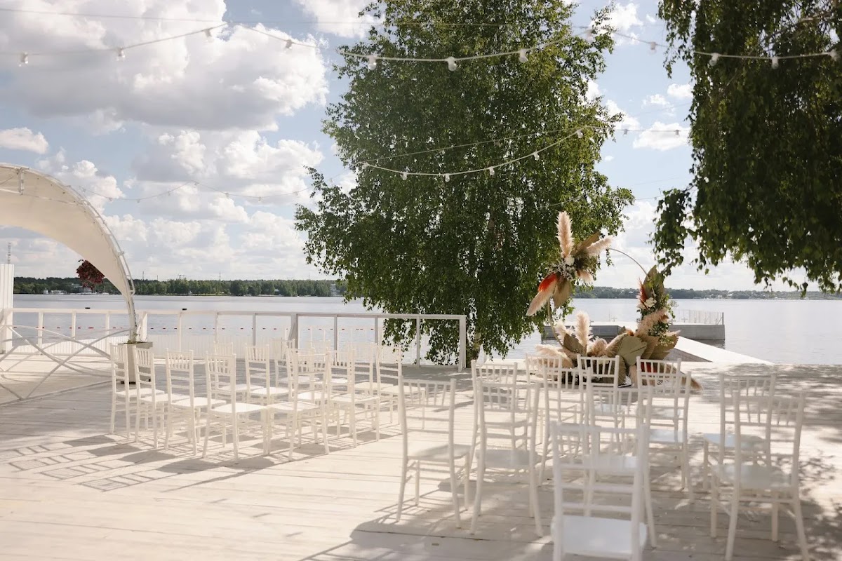 Шатёр c пирсом Pirogovo Event