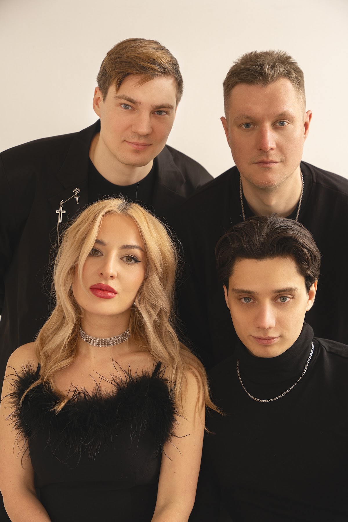 Сейчас, кавер-группа