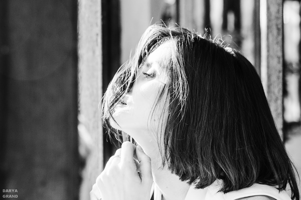 B/W
