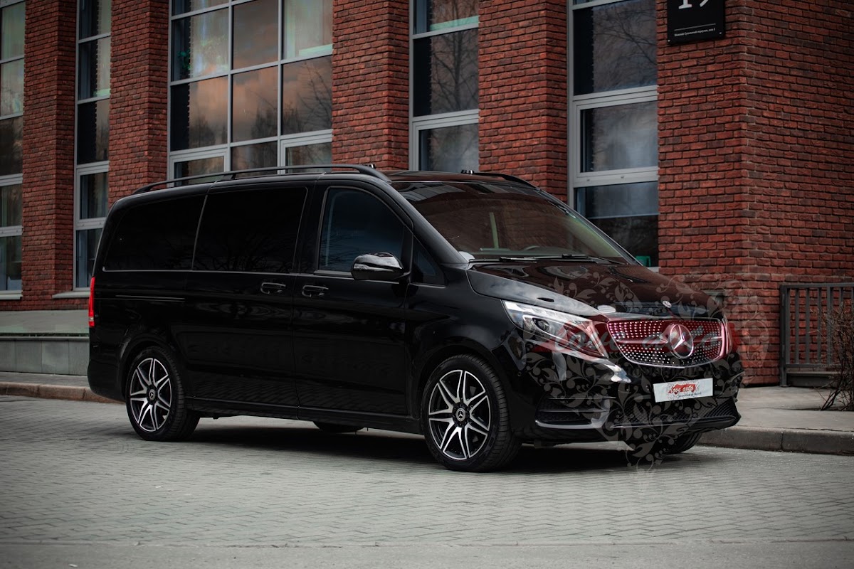 Mercedes-Benz V-класс с перегородкой, кабинет