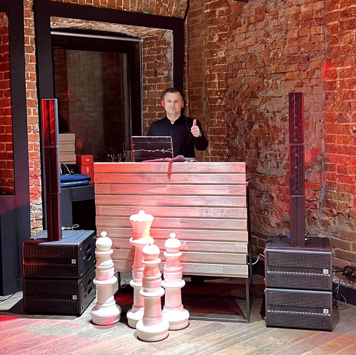 Новогодний корпоратив в Loft Donjon 17.12.21