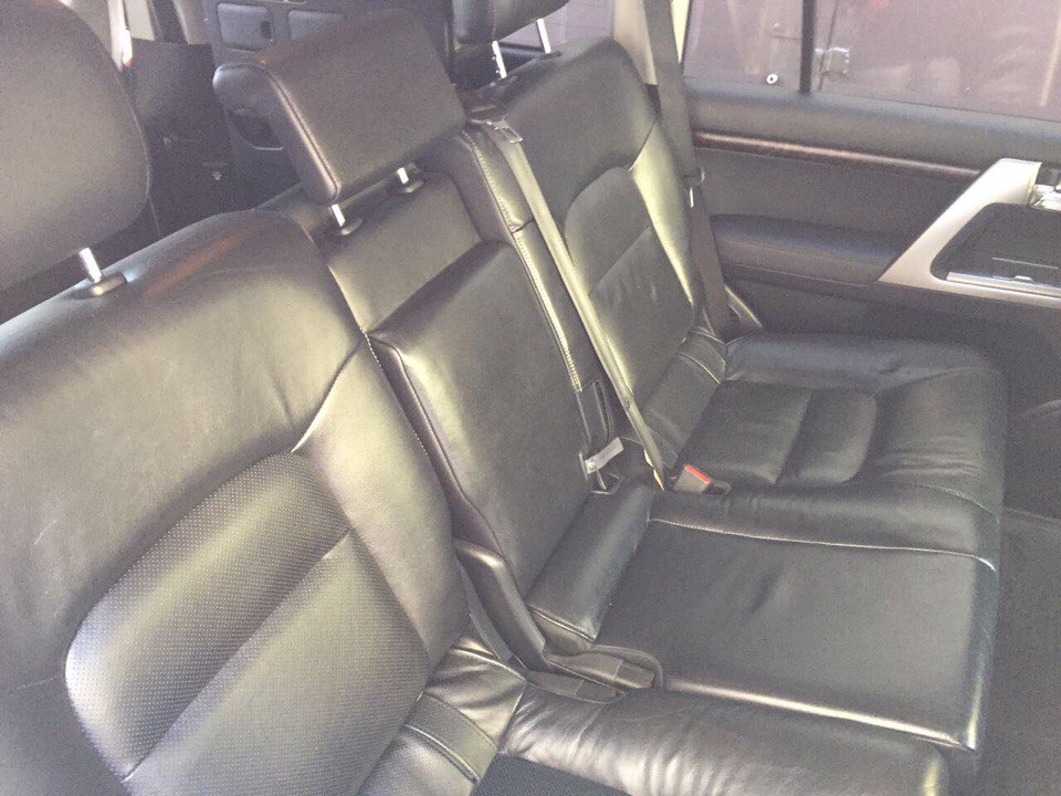 Toyota Land Cruiser 200 — кадр 4 из 4