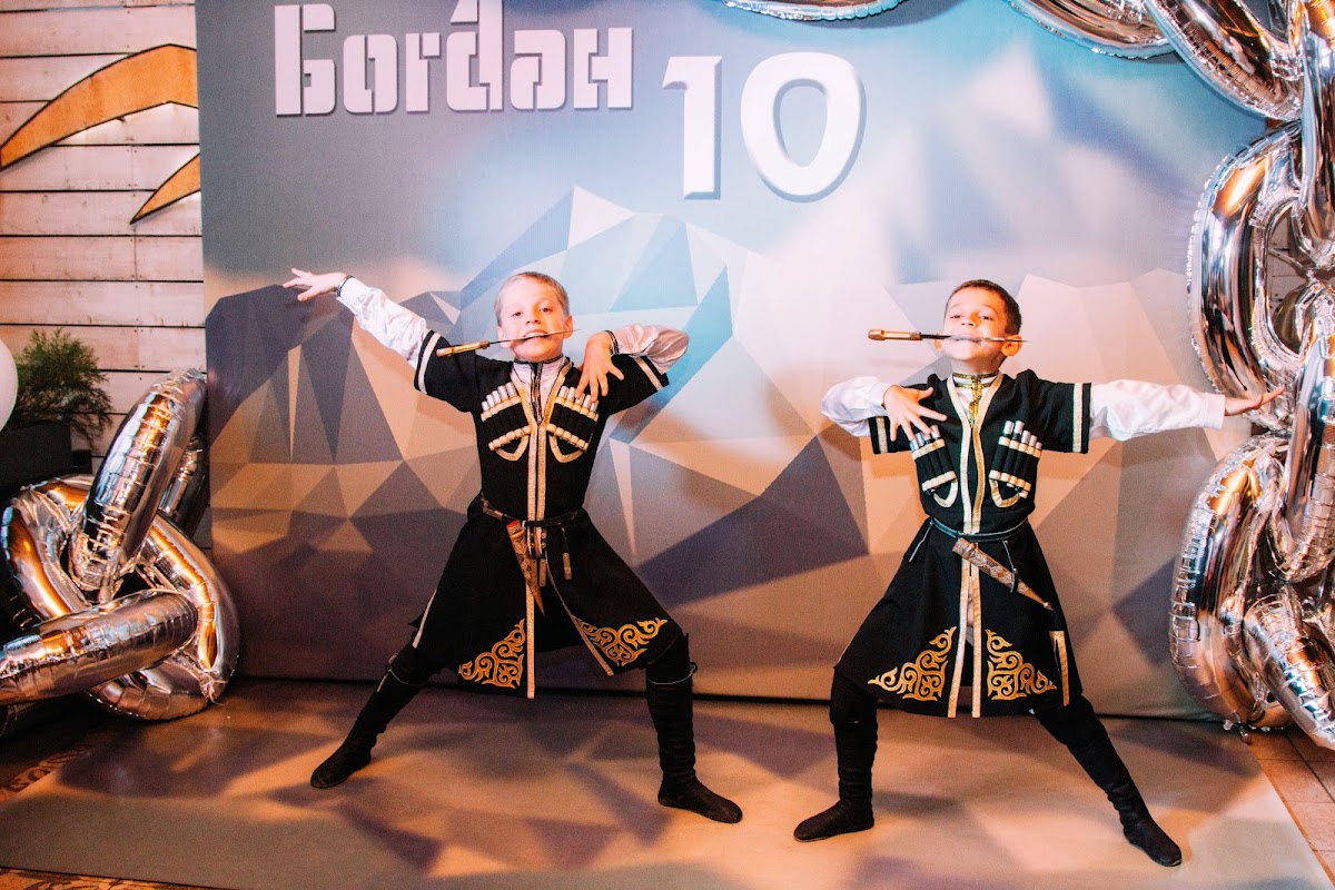 Кадр 94 из 100