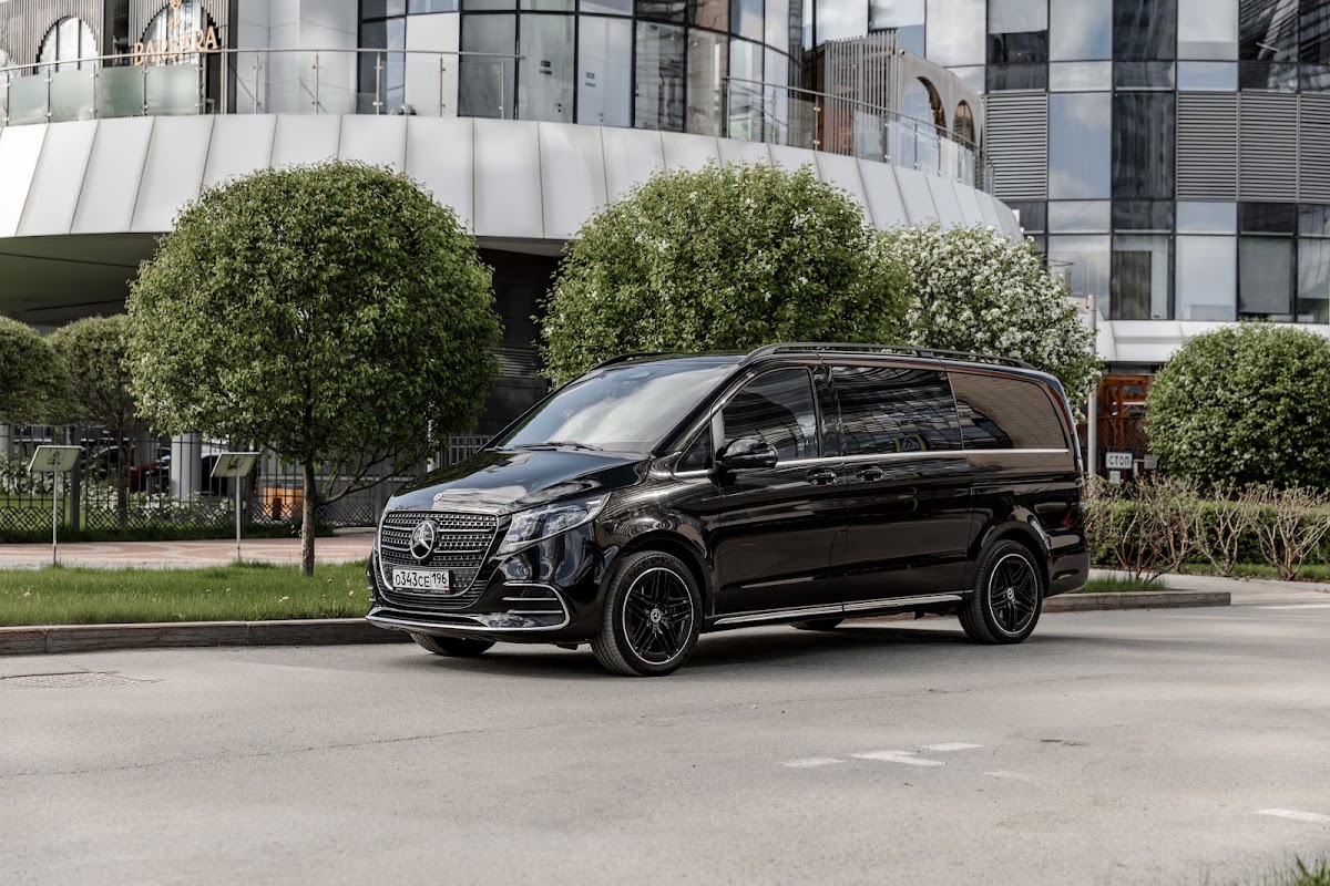 Mercedes-Benz V class — кадр 2 из 7