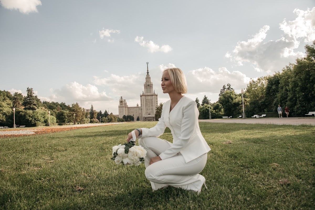 Елена Брюханова