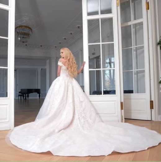 Karolina — кадр 2 из 2