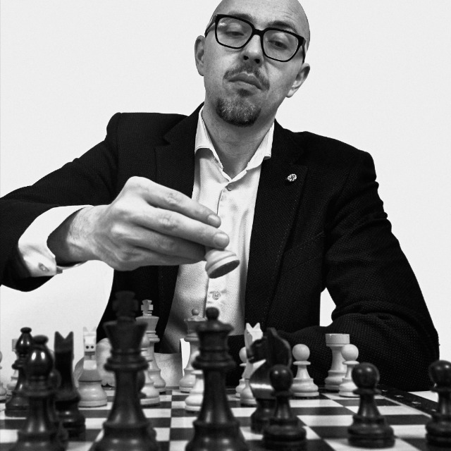 Кадр 34 из 37