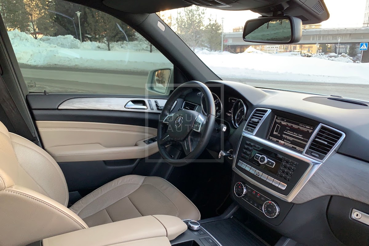 Mercedes-Benz ML 350