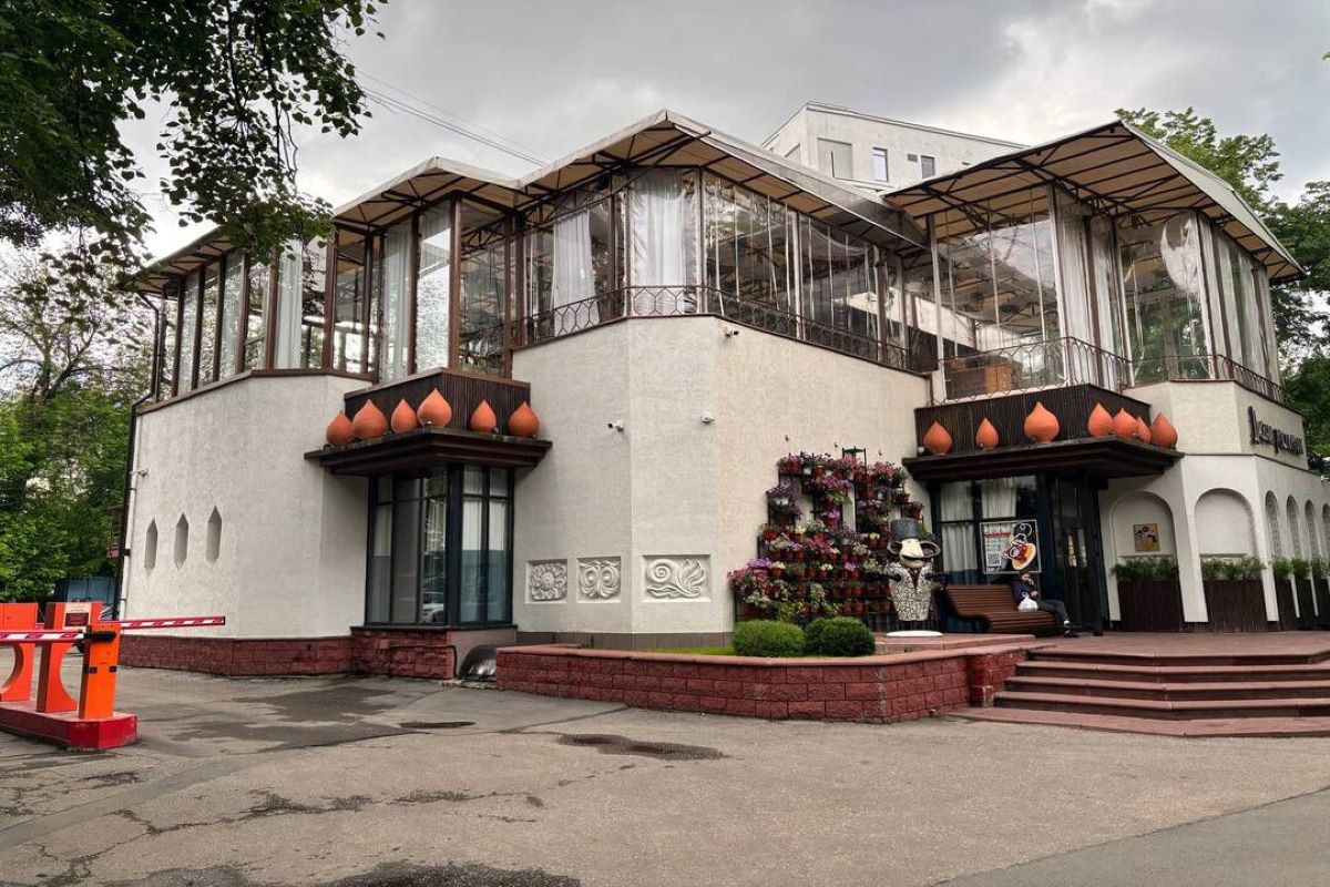 Основной зал