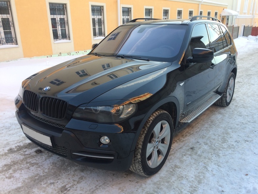 BMW X5 — кадр 2 из 4