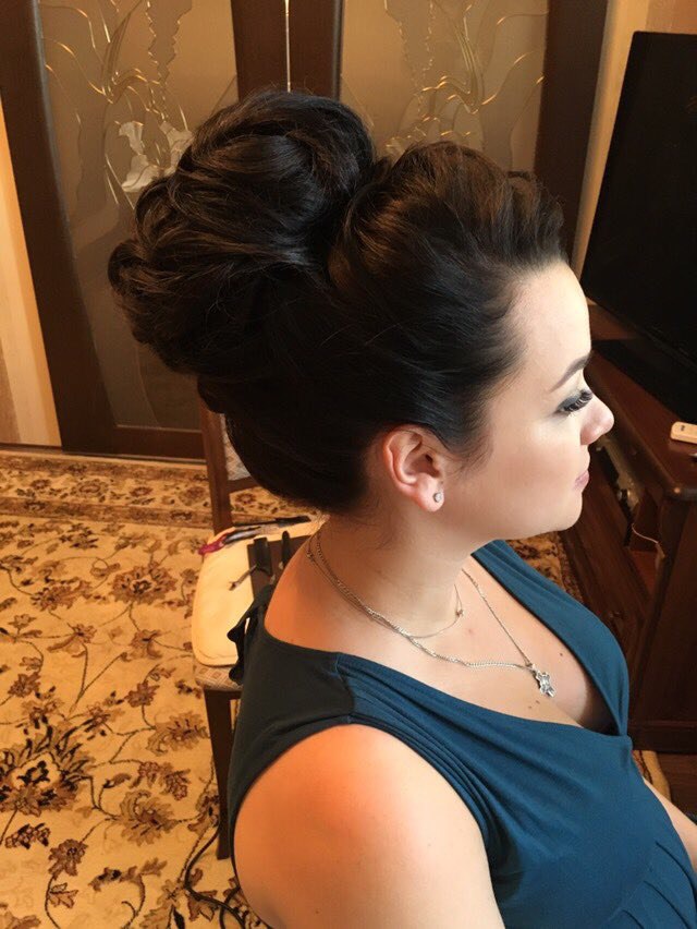 Instagram @hair_stylist_kate
