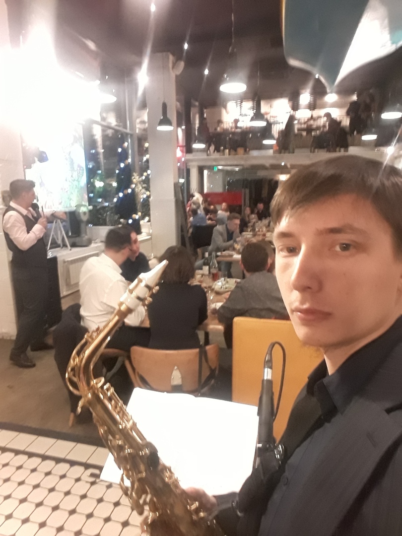 В составе музыкальных команд
