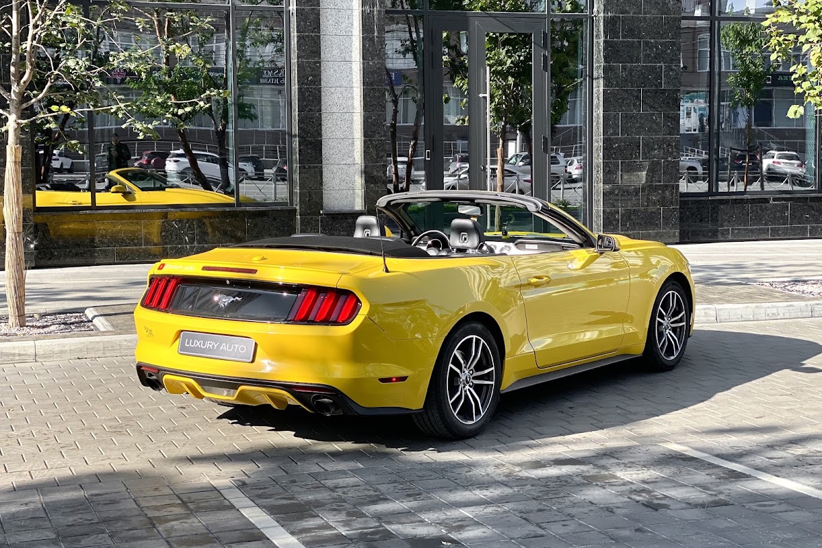 Ford Mustang