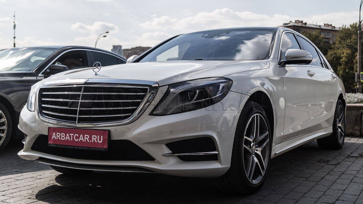 Mercedes S500 (w222) белый с бежевым салоном