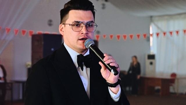 Видео