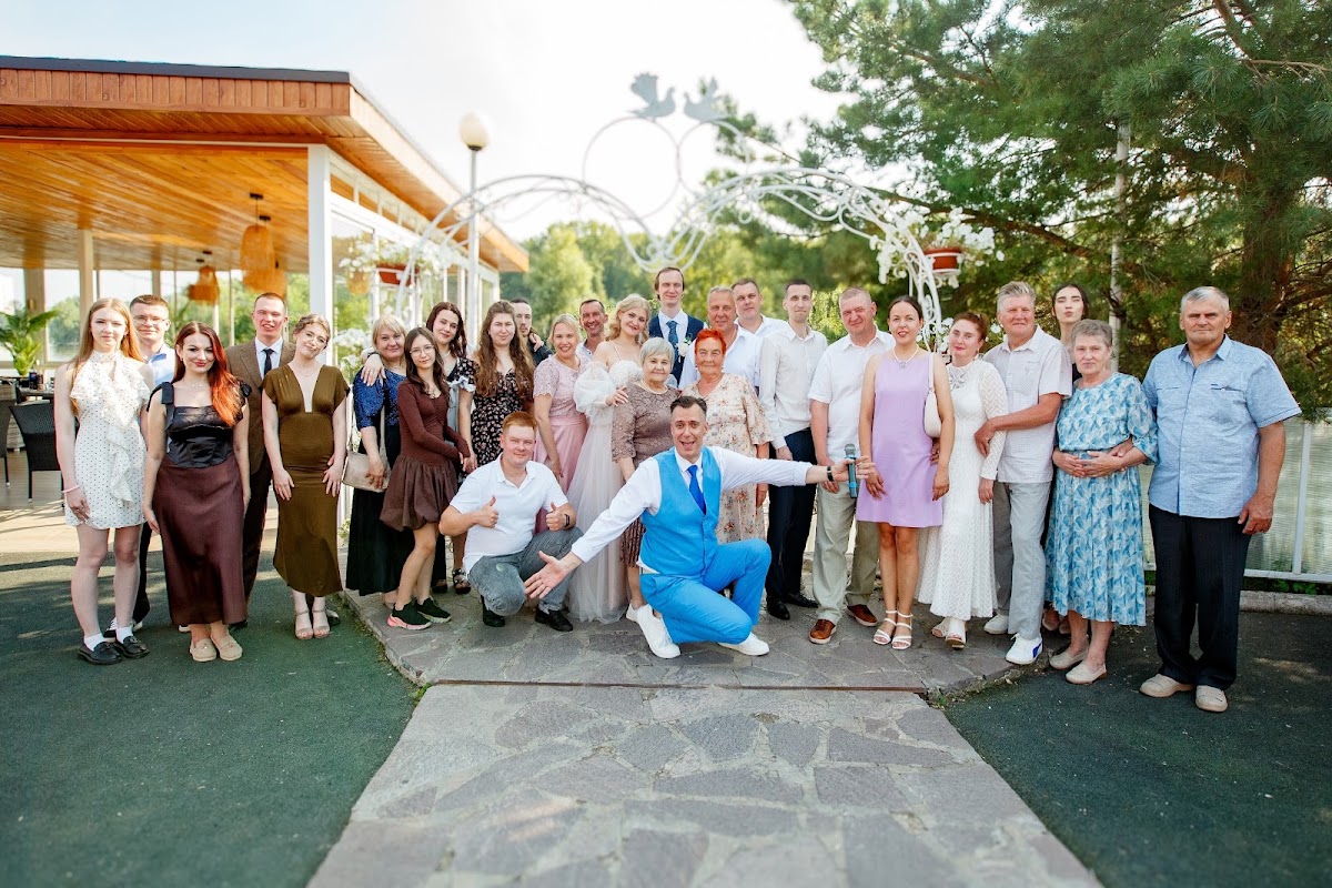 Александр Микулик