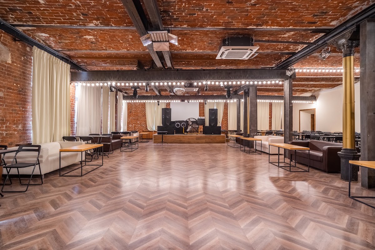 Зал Loft 300