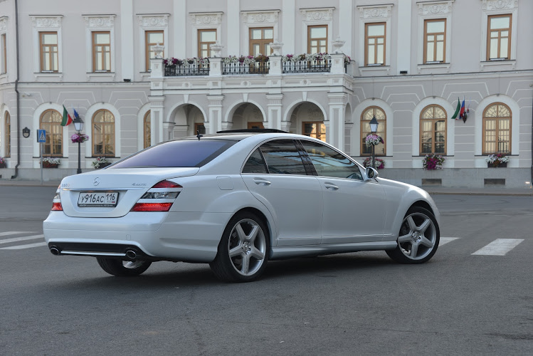 Mercedes-Benz S-Класс W221