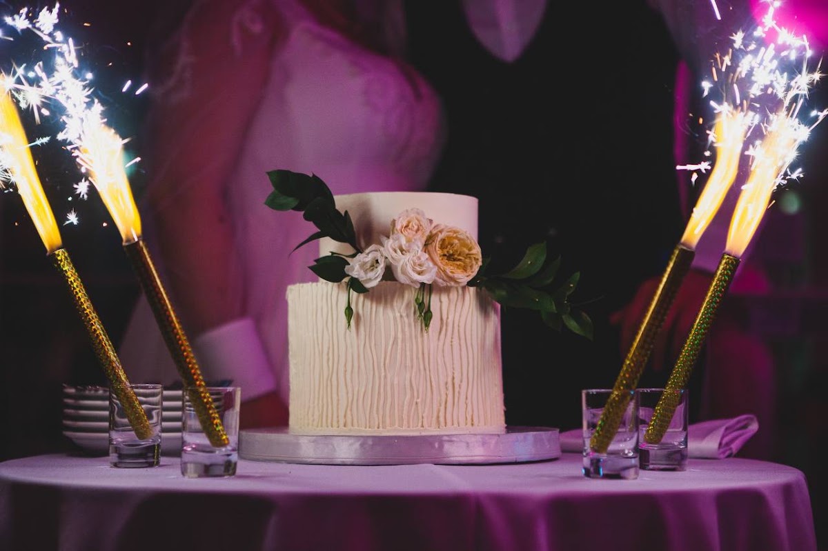 MY WEDDING CAKE