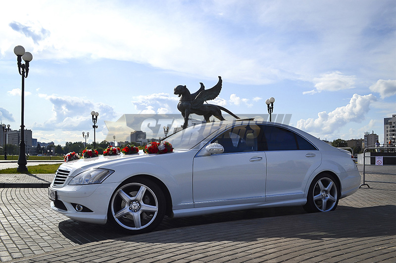 Mercedes-Benz S-class w221