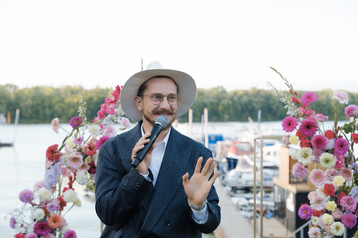 Александр Кондратьев