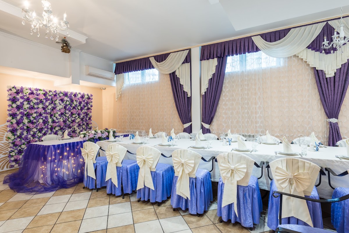 Большой банкетный зал — Новый год