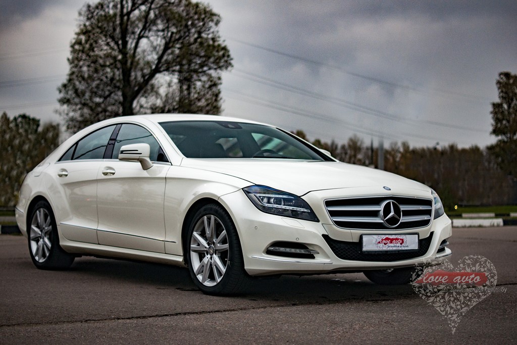 Mercedes-Benz CLS